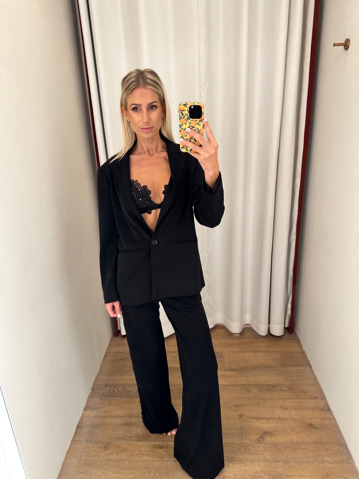 Raffaela d'Angelo blazer