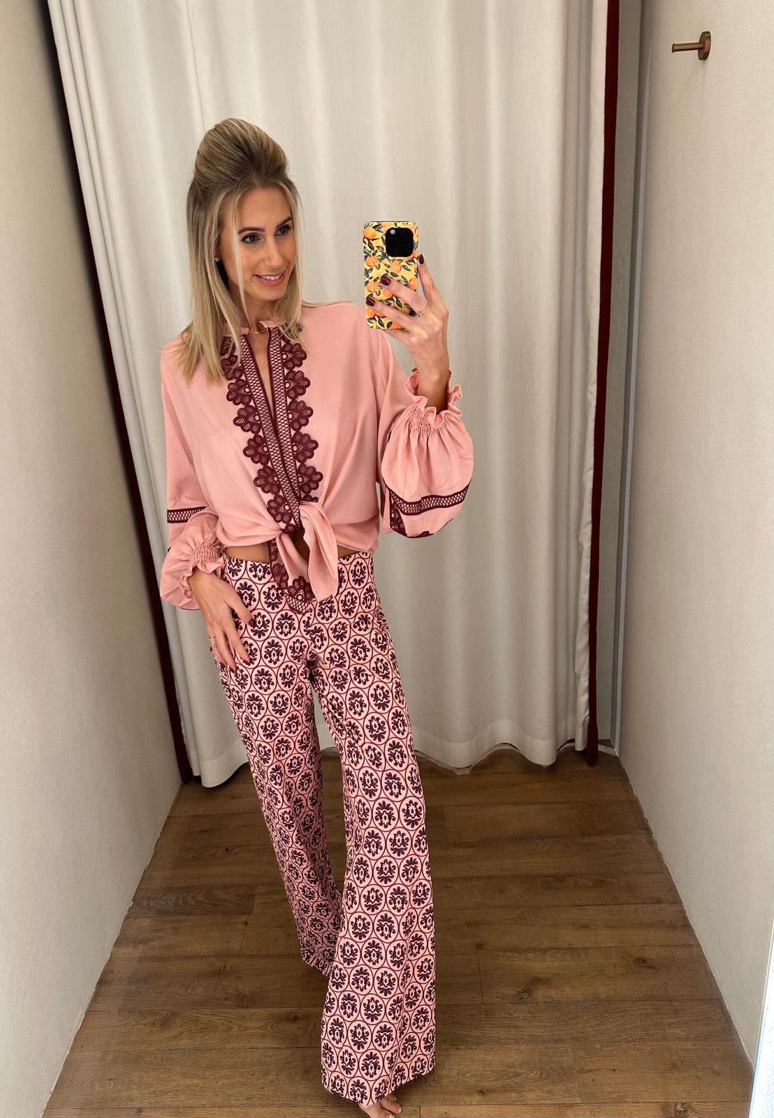 Raffaela Bloemen + macramé broek